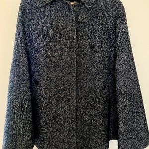 Very Nice Jacob cape in good good shape 👍